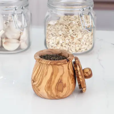 olive wood spice box with lift-off lid