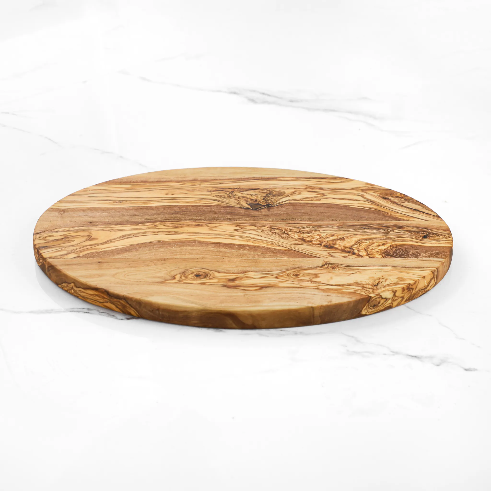 olive wood round cutting board (laminated)