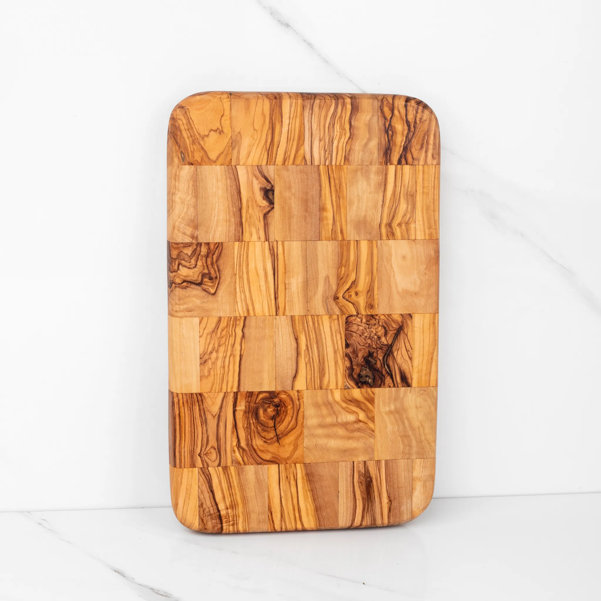 olive wood rectangle cutting board (laminated)