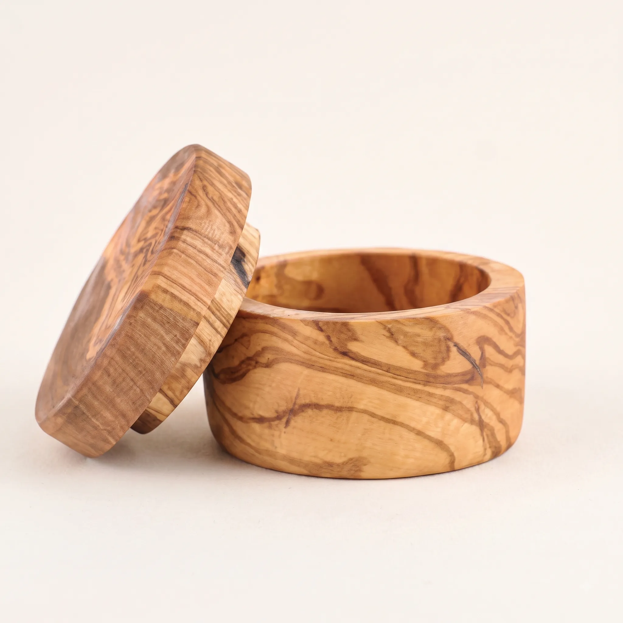 olive wood round shape small jewelry box