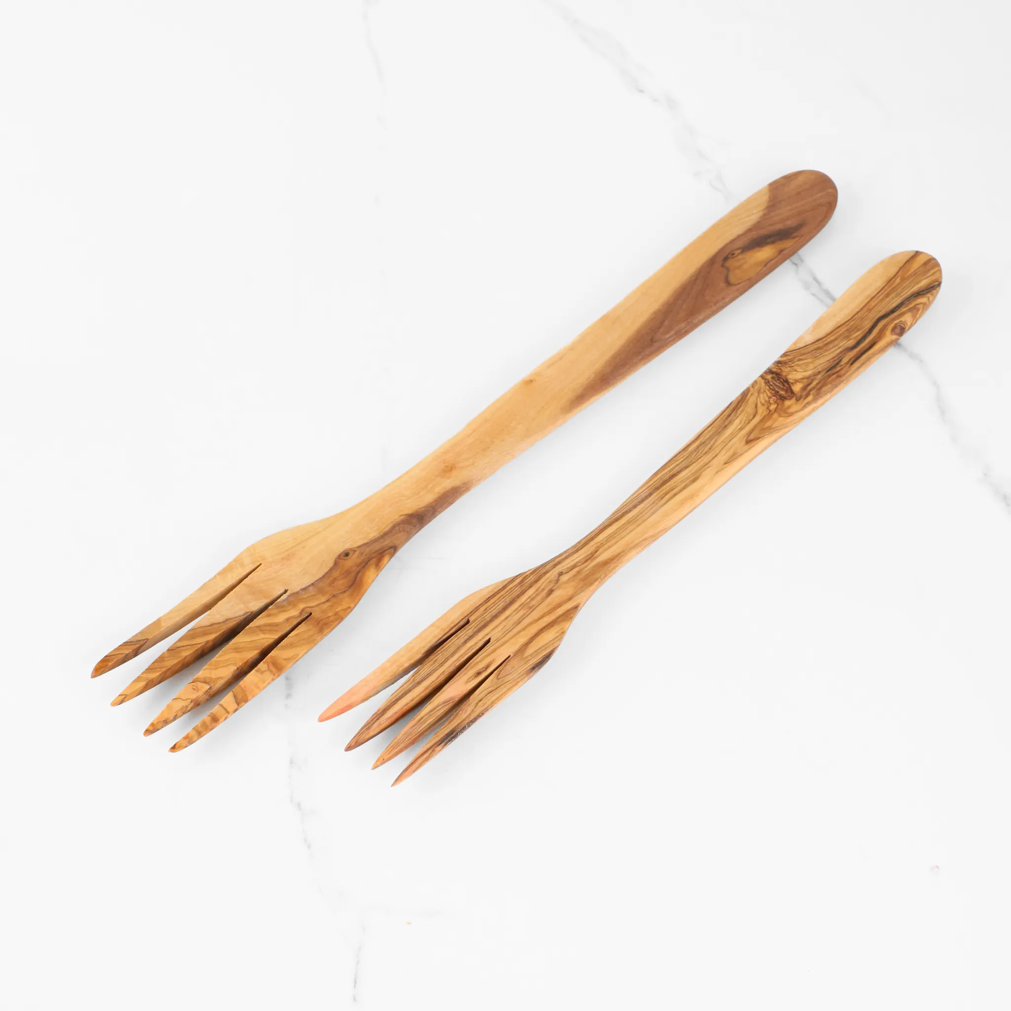 olive wood dessert fork with four tines