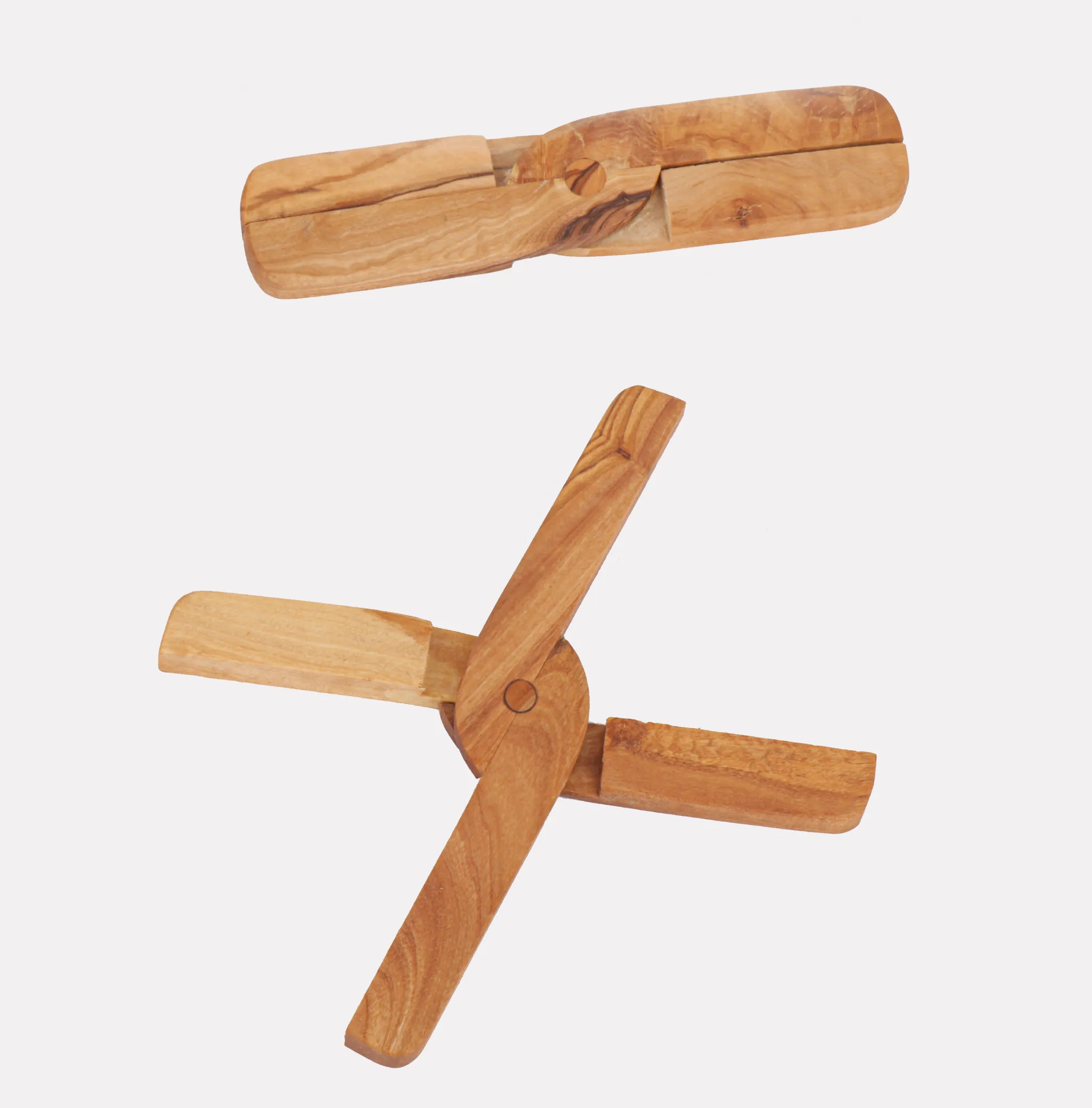 olive wood foldable trivet